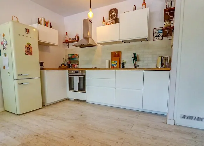 Simba By Hello Homes