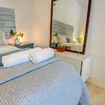 Simba By Hello Homes Sitges