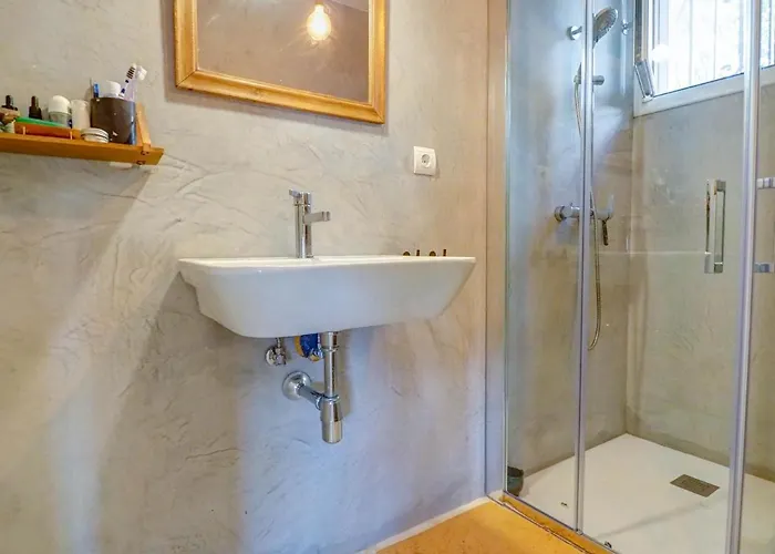 Simba By Hello Homes