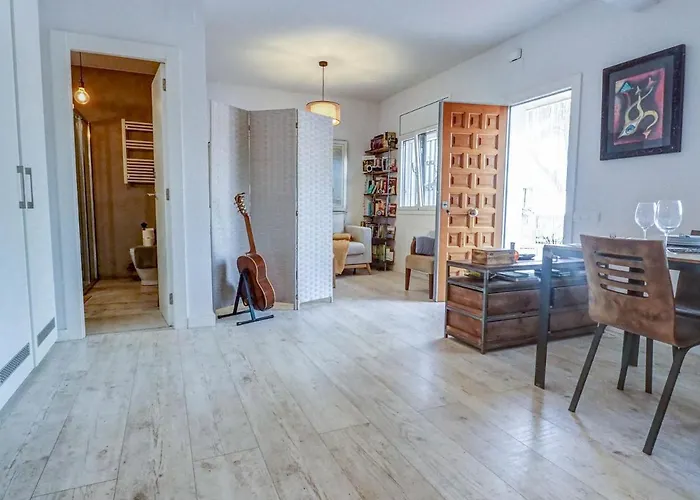 Simba By Hello Homes *